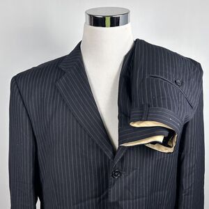 Vicci Uomo 50R Suit 42x28 Pleated Black Striped Wool Three Button Vented